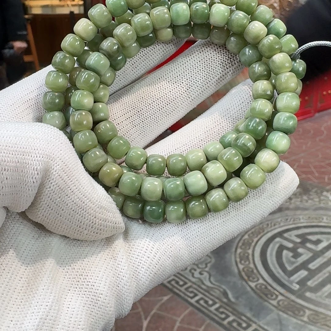 龙脊菩提吊坠满绿龙脊脖挂8/7