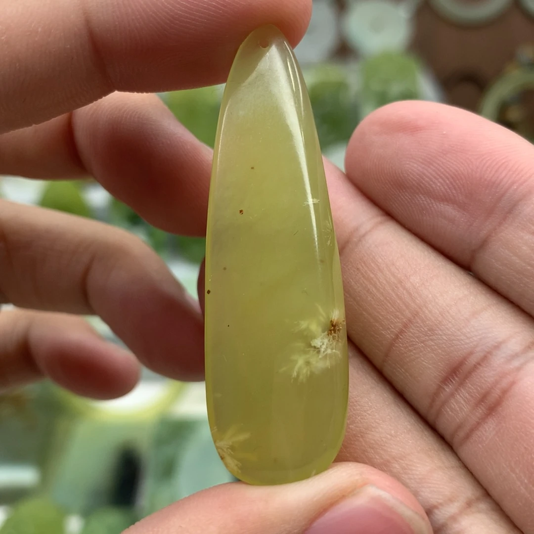 岫玉未镶嵌吊坠(不含链)