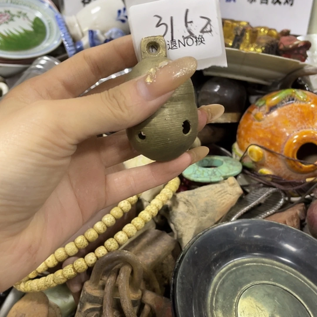 鹏***里其他3152号工艺品