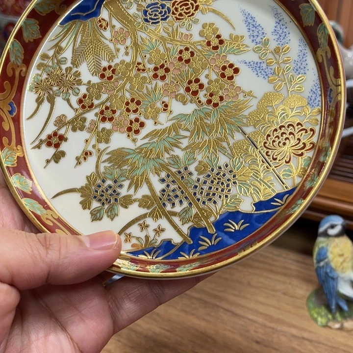 盘***艳瓷片gigigivivjvjvigiguvivivivivv