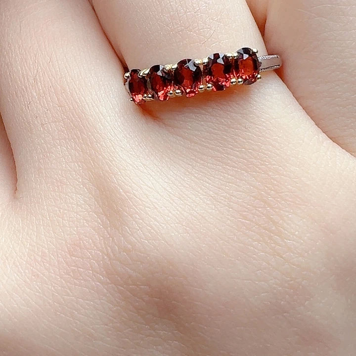 银S925镶嵌戒指石榴石