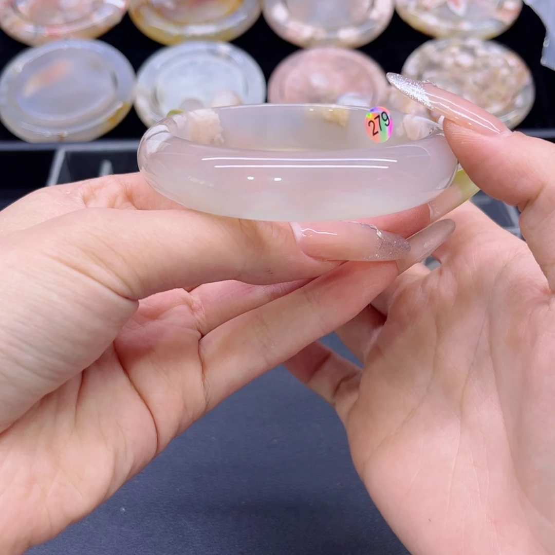 玛瑙/玉髓手镯未镶嵌糖**?459