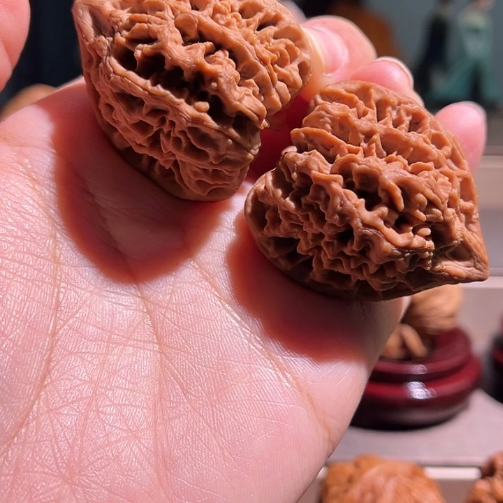 道***️吊坠文玩核桃太行龙纹