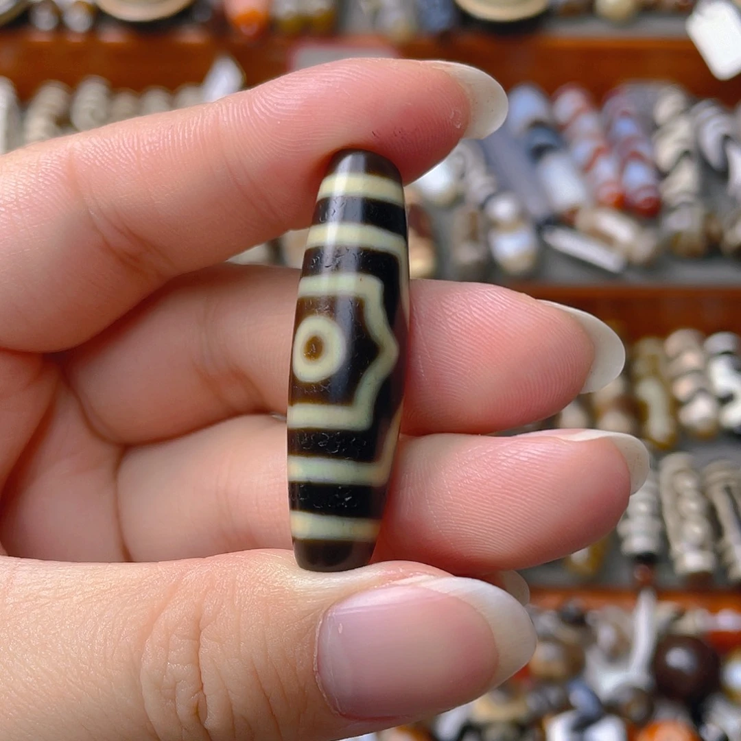 玛瑙/玉髓颈饰未镶嵌白*光