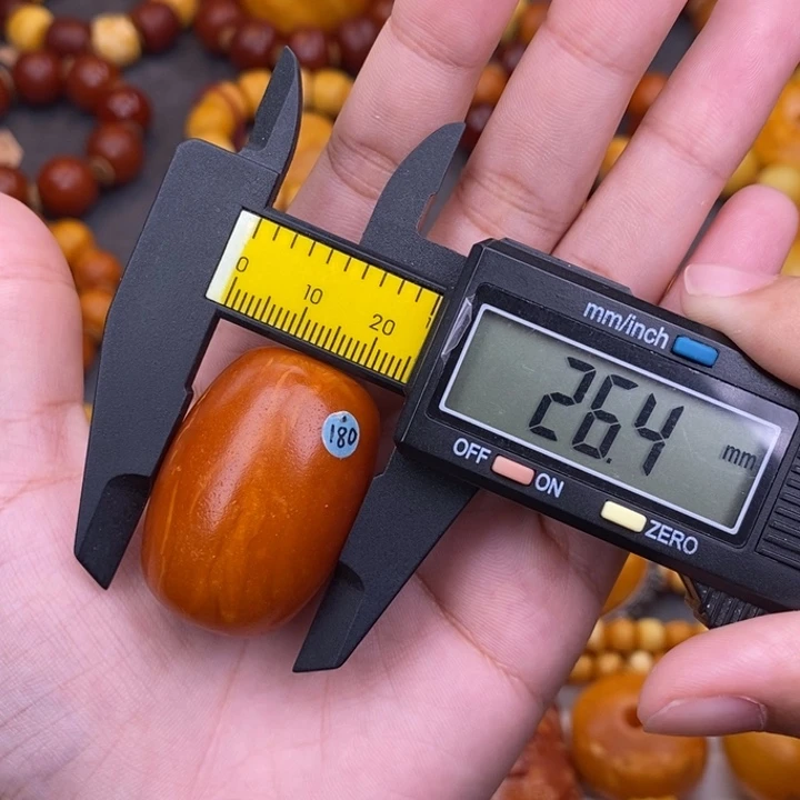 交***景蜜蜡未镶嵌裸石蜜蜡L