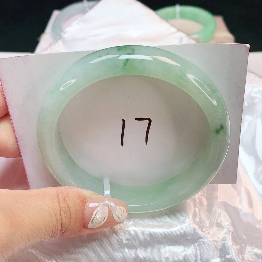 翡翠未镶嵌手镯轮胎镯59