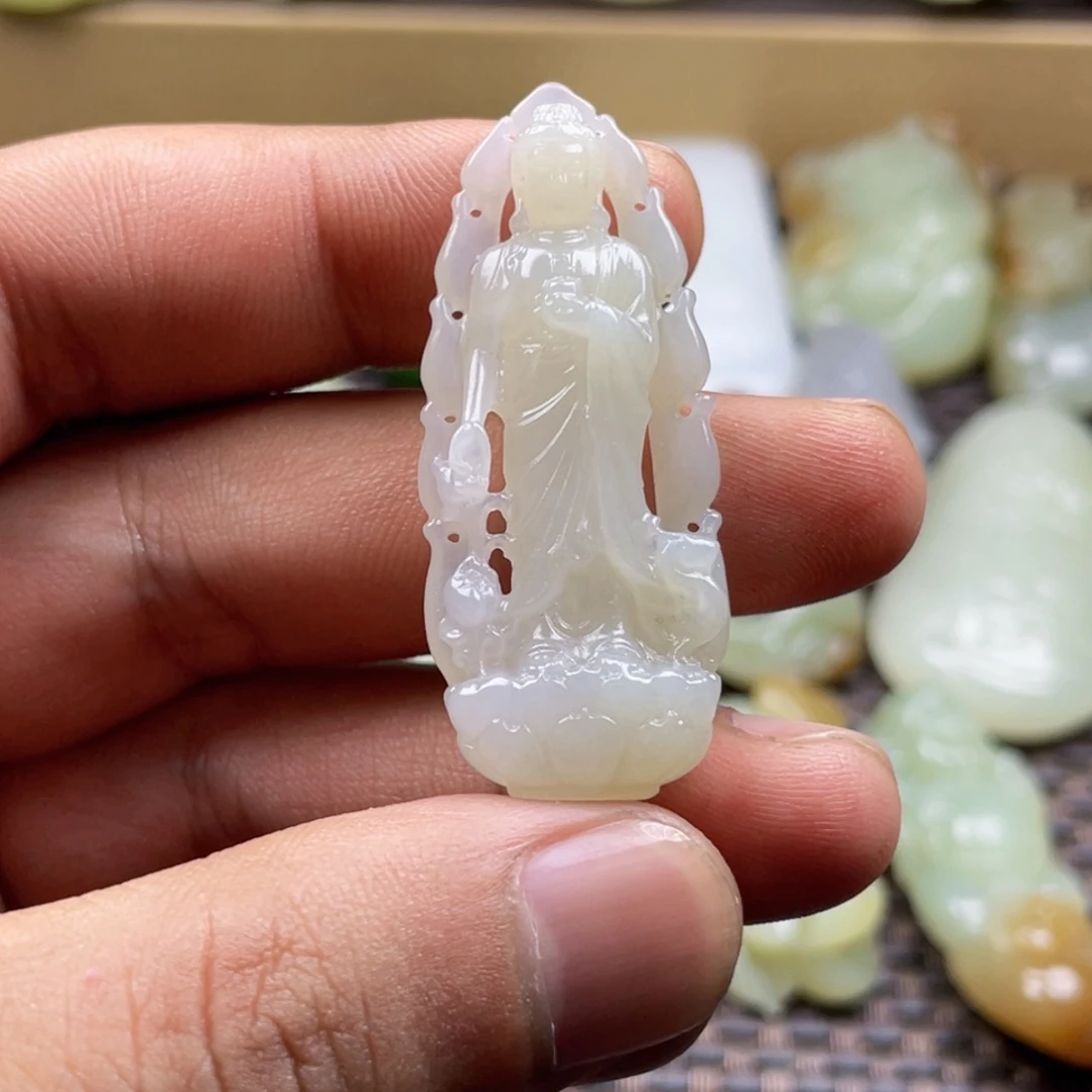 和田玉未镶嵌挂件