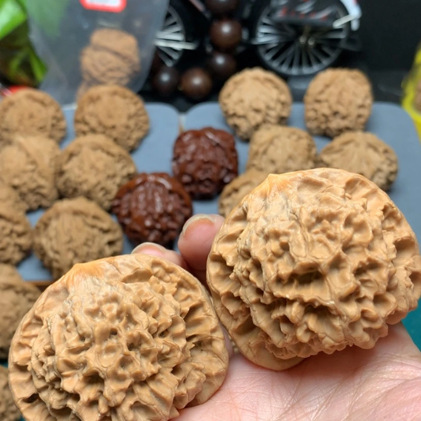 【闪购商品】核桃手串/手链重****主50官帽