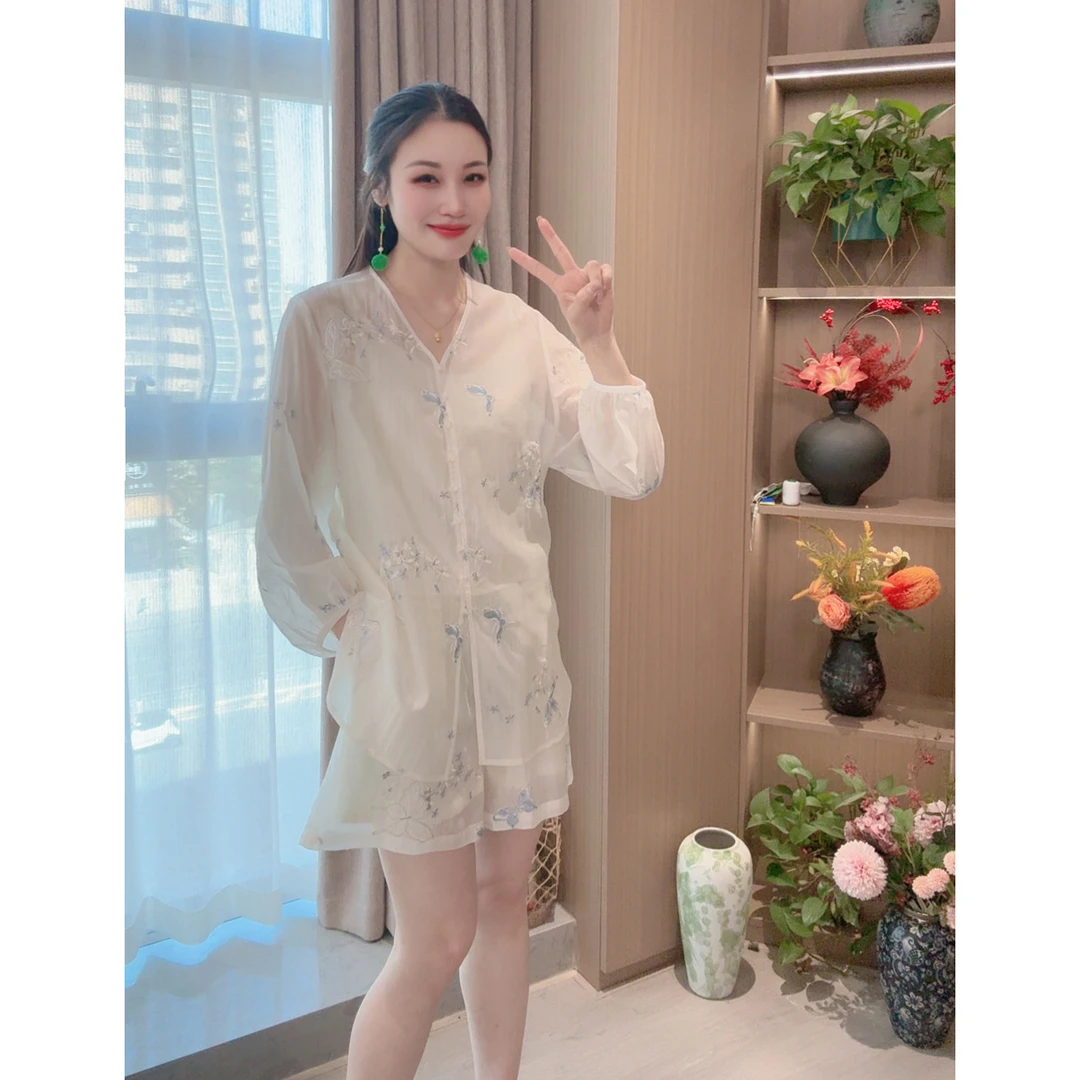 【逸蝶】夏季2025新款新中式国风套装女装宽松刺绣上衣+短裤两件套