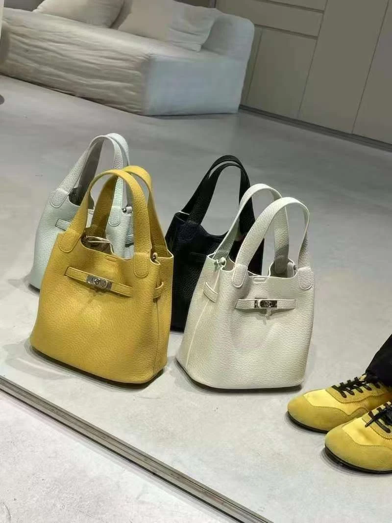 气质百搭通勤女单肩斜跨包