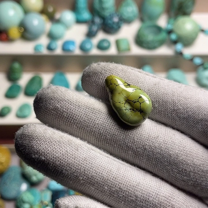 绿松石未镶嵌绿松石