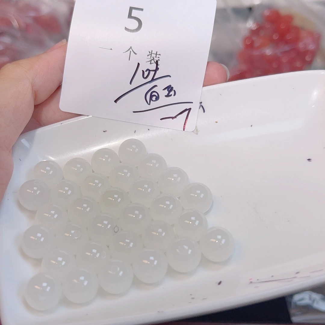 未镶嵌珠宝半成品水晶59 。