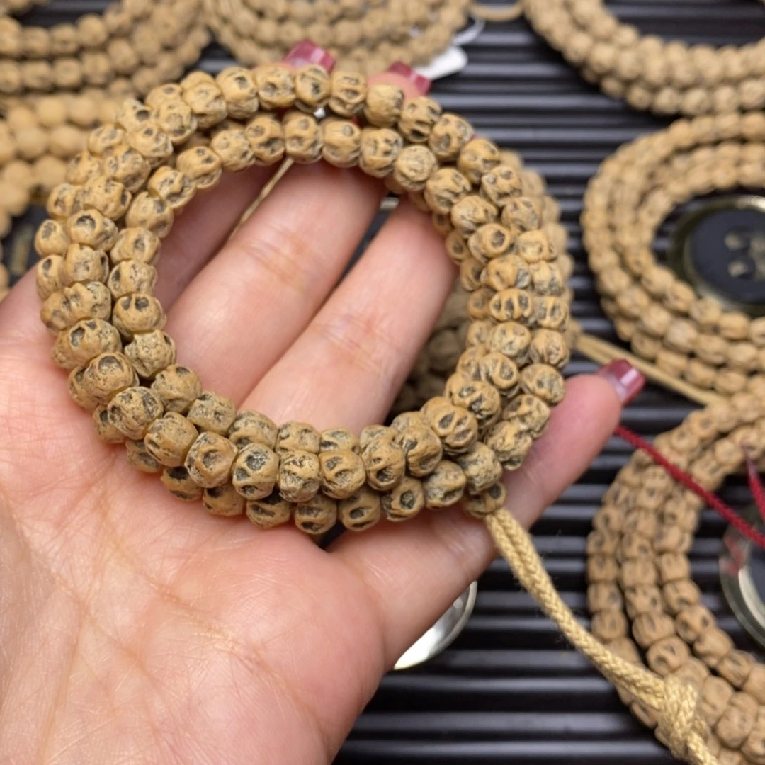 柏香籽/百香籽吊坠张****嘎