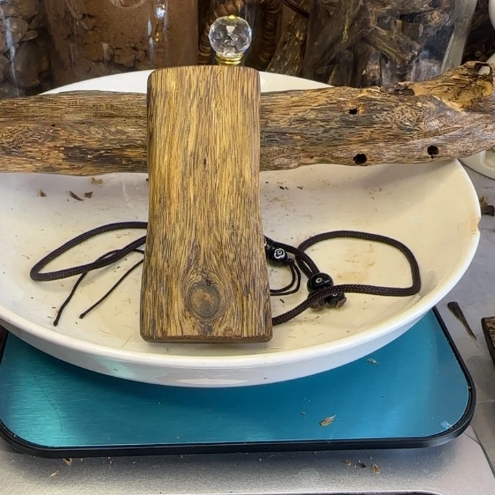 战***现木质23克平安无事牌子的