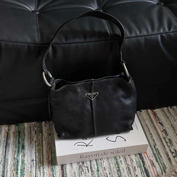 95新 Prada/普拉达 上海自播/普拉达单肩包