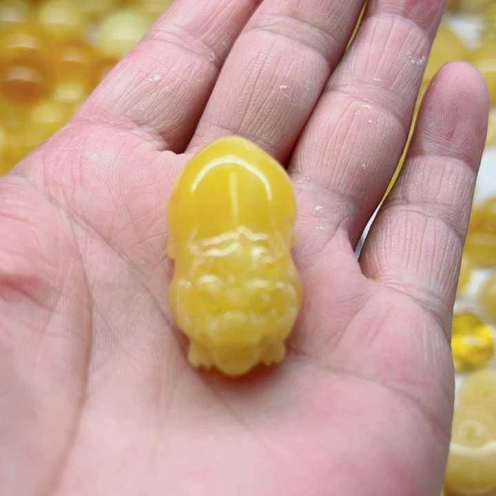 未镶嵌琥珀（矿物珀）裸石