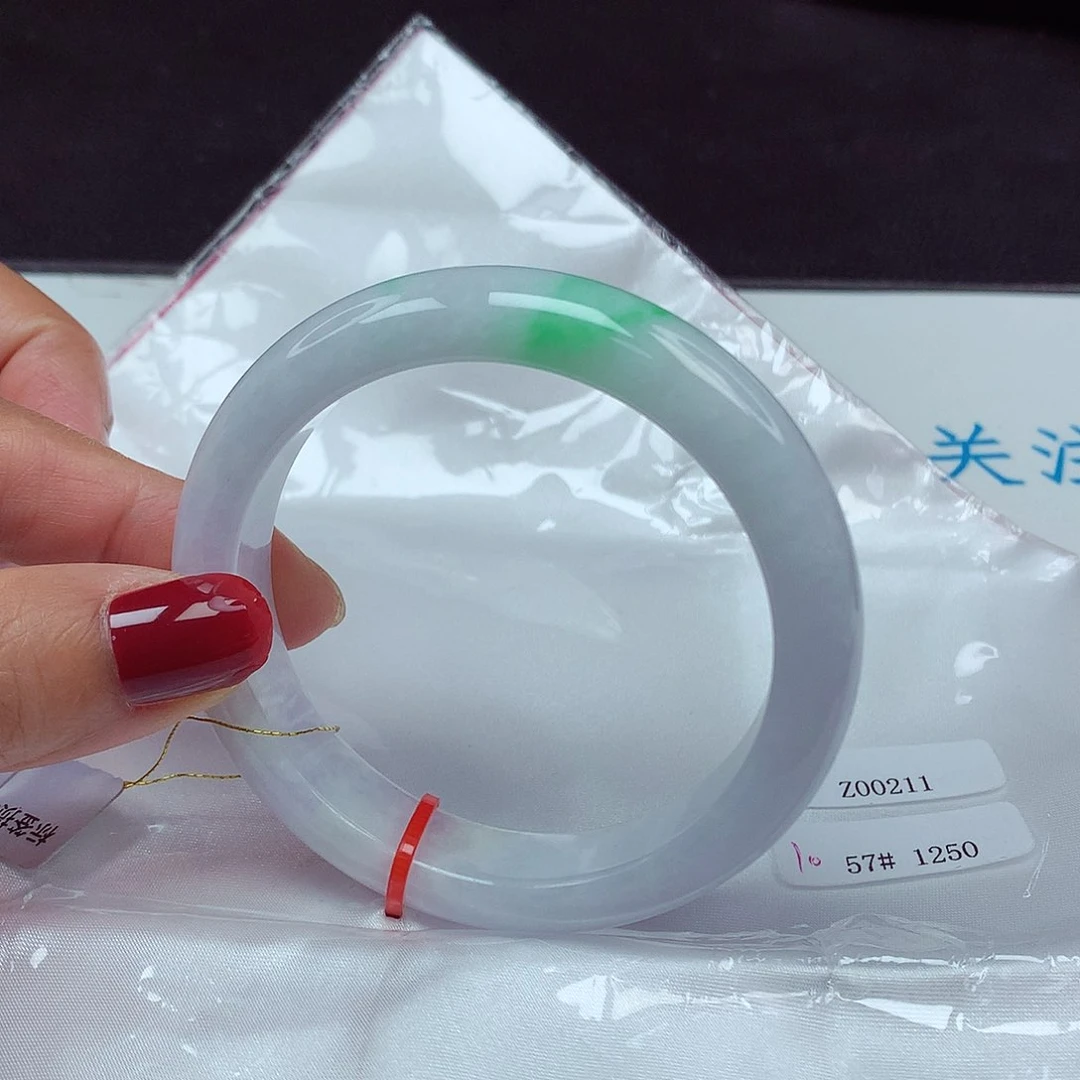翡翠手镯未镶嵌57圈0211