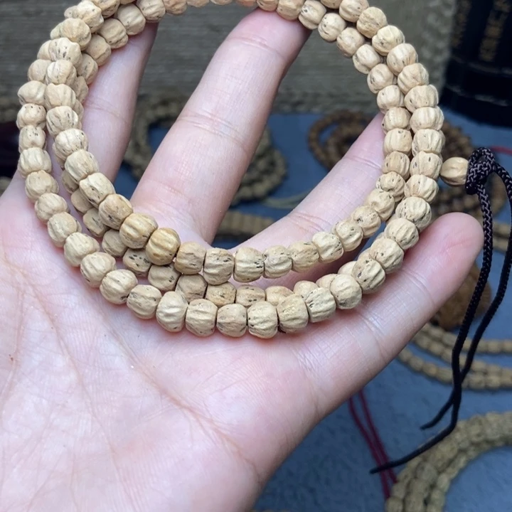 【闪购商品】吊坠柏香籽/百香籽