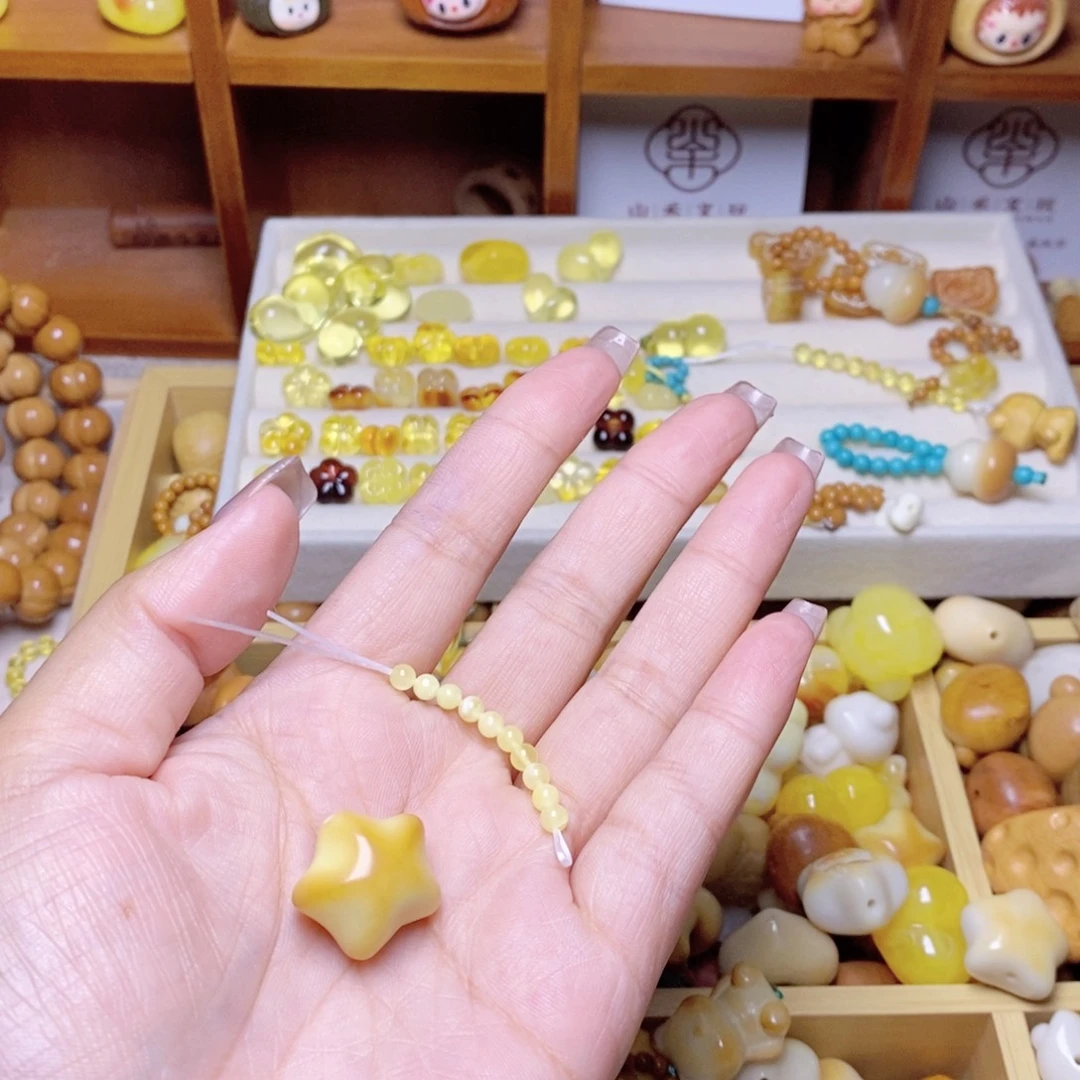 要***想猴头核桃吊坠星星 蜜卡