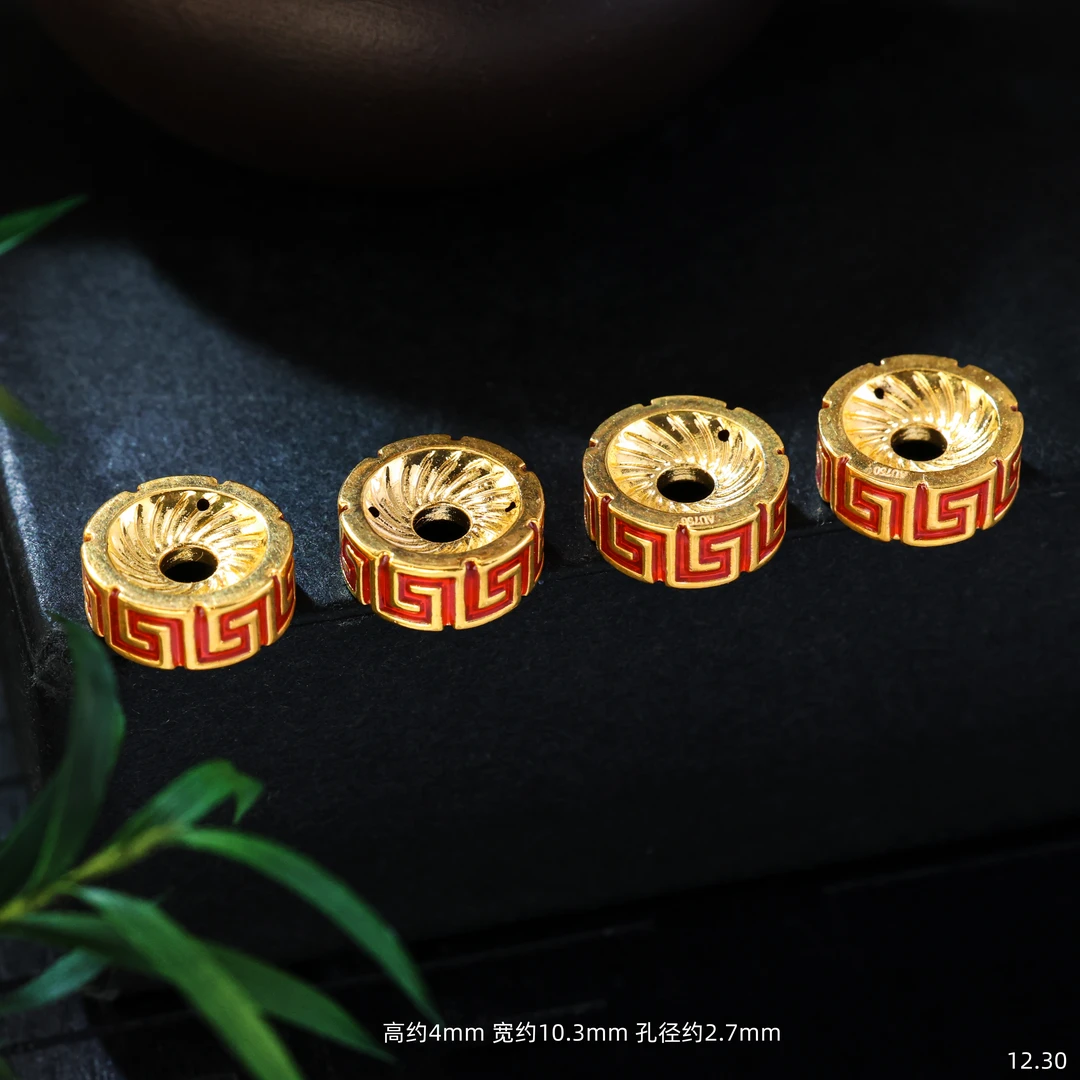 【金豆】18K金10mm大隔片红色回纹卡环隔珠垫片老型圆珠（厚5D金）C