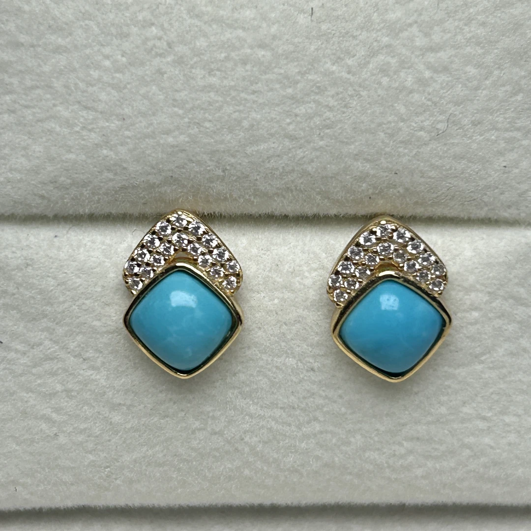 湖北竹山原矿高瓷高蓝绿松石时尚精品耳钉耳饰