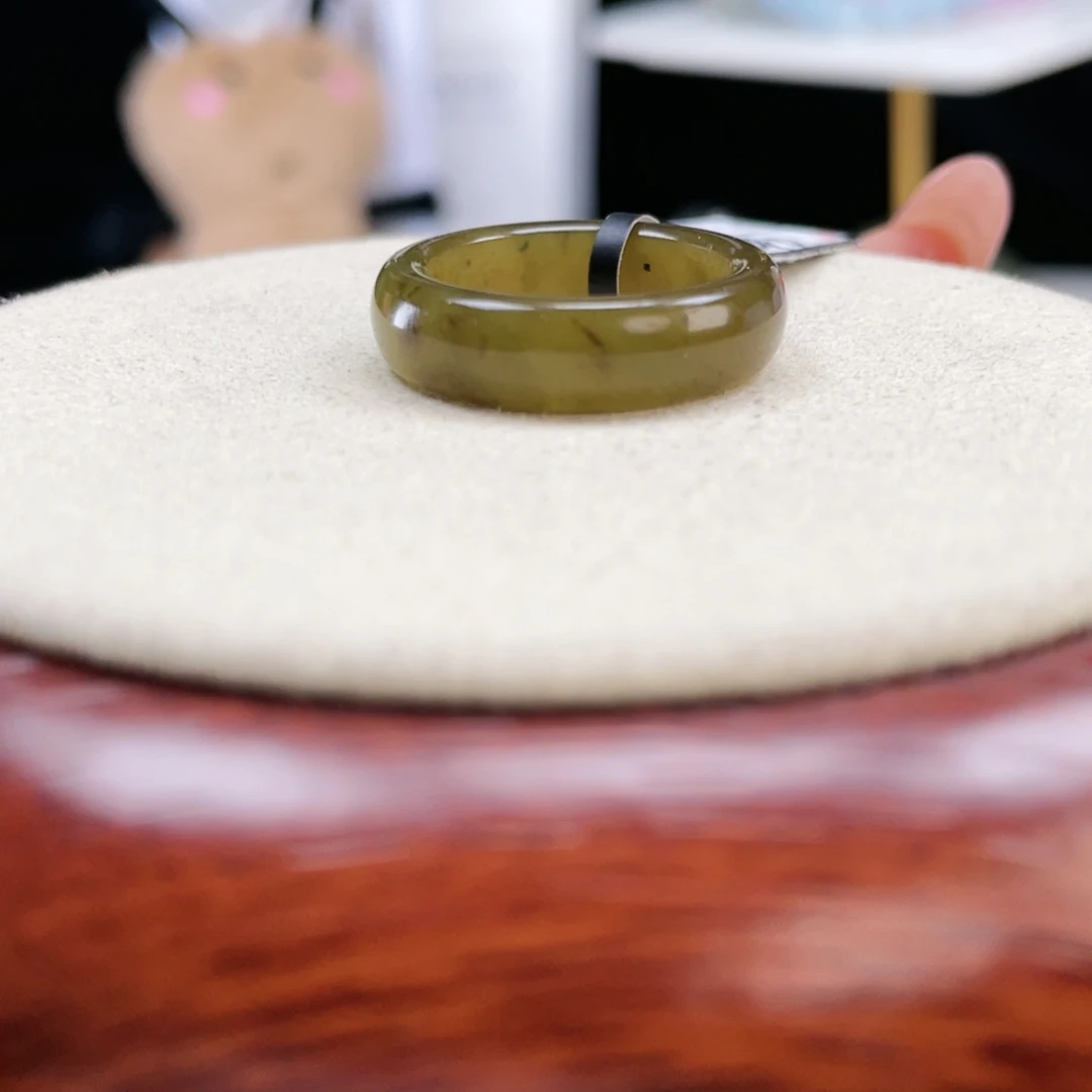 和田玉未镶嵌戒指P60糖色细条17.1不退换