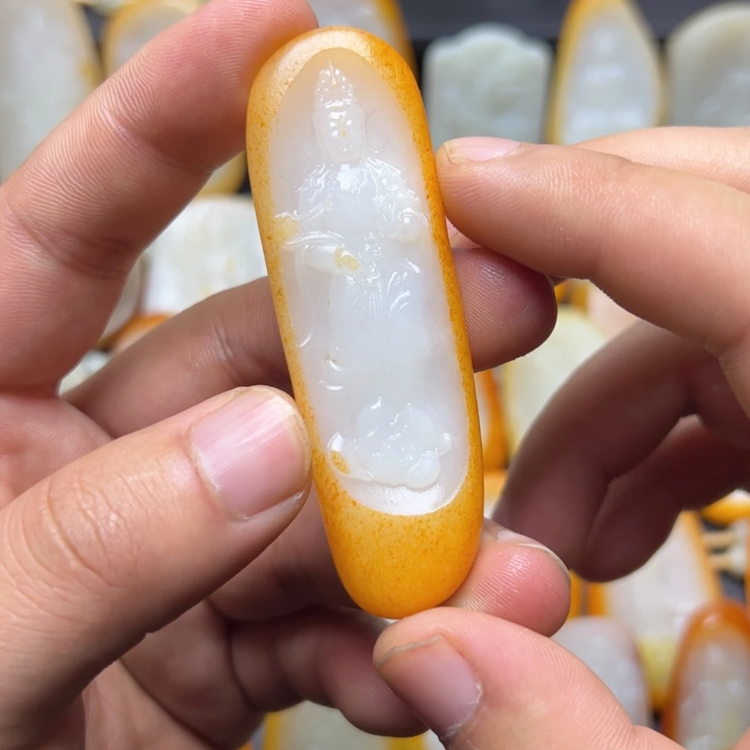 和田玉未镶嵌挂件