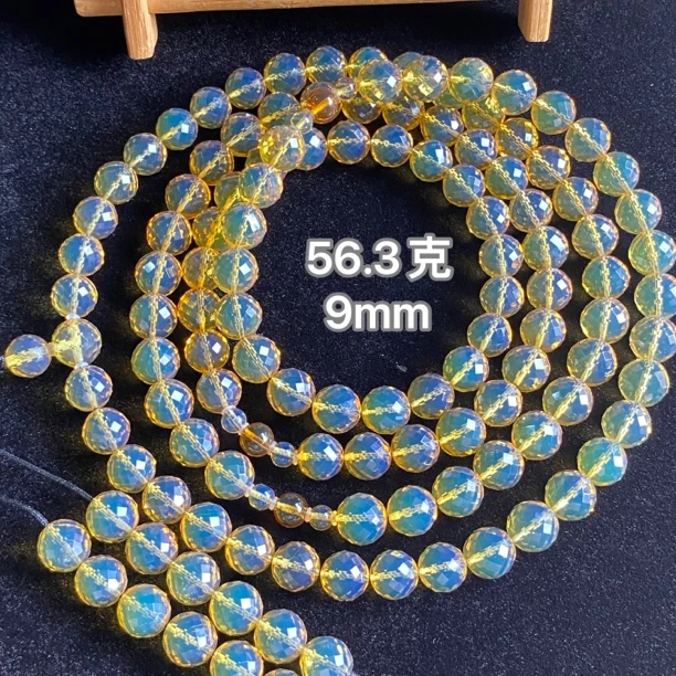 【小伊琥珀】56.3克天空蓝净水玻璃种钻切工艺108