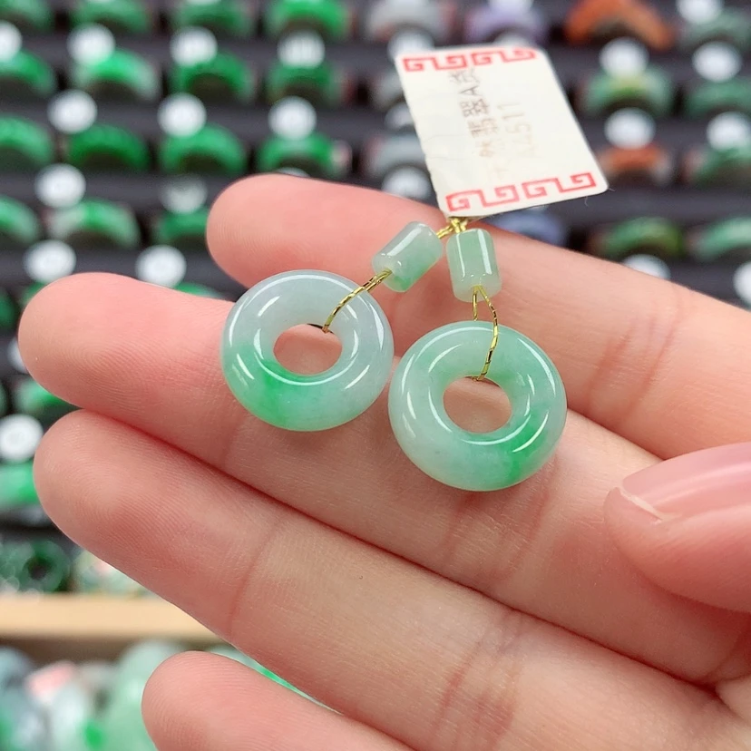 【闪购商品】未镶嵌戒指翡翠甜甜圈一对