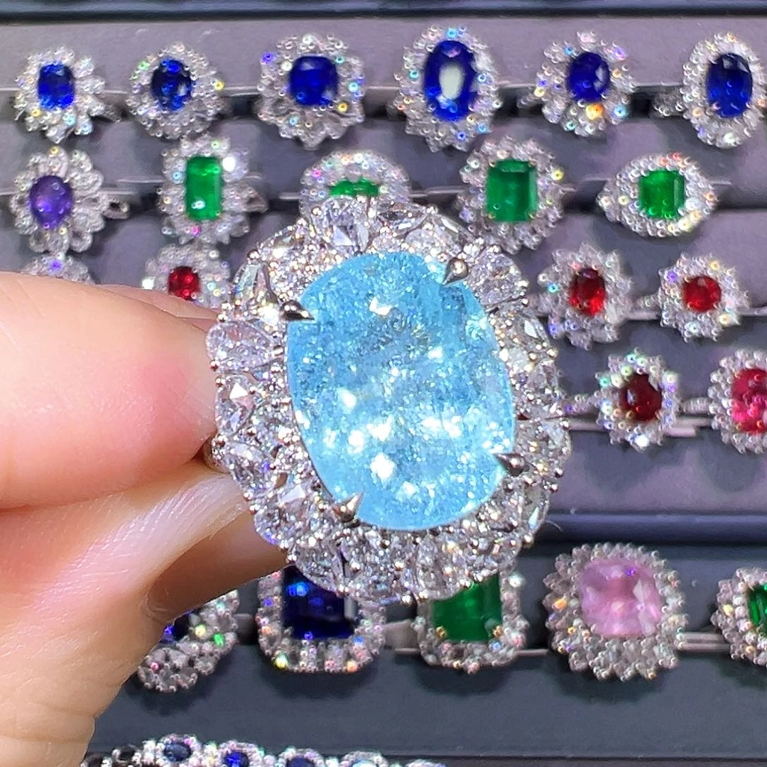 18K金镶嵌AIGS霓虹蓝帕拉依巴碧玺10.89ct