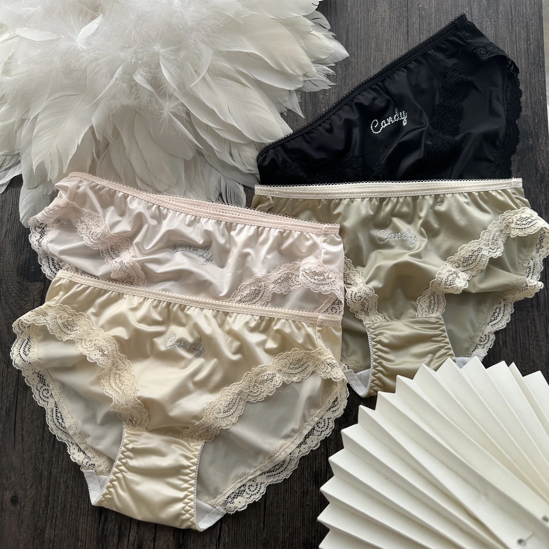 大爱御姐范儿丝滑质感弹力光泽缎面烫钻性感蕾丝女士三角裤奶油风