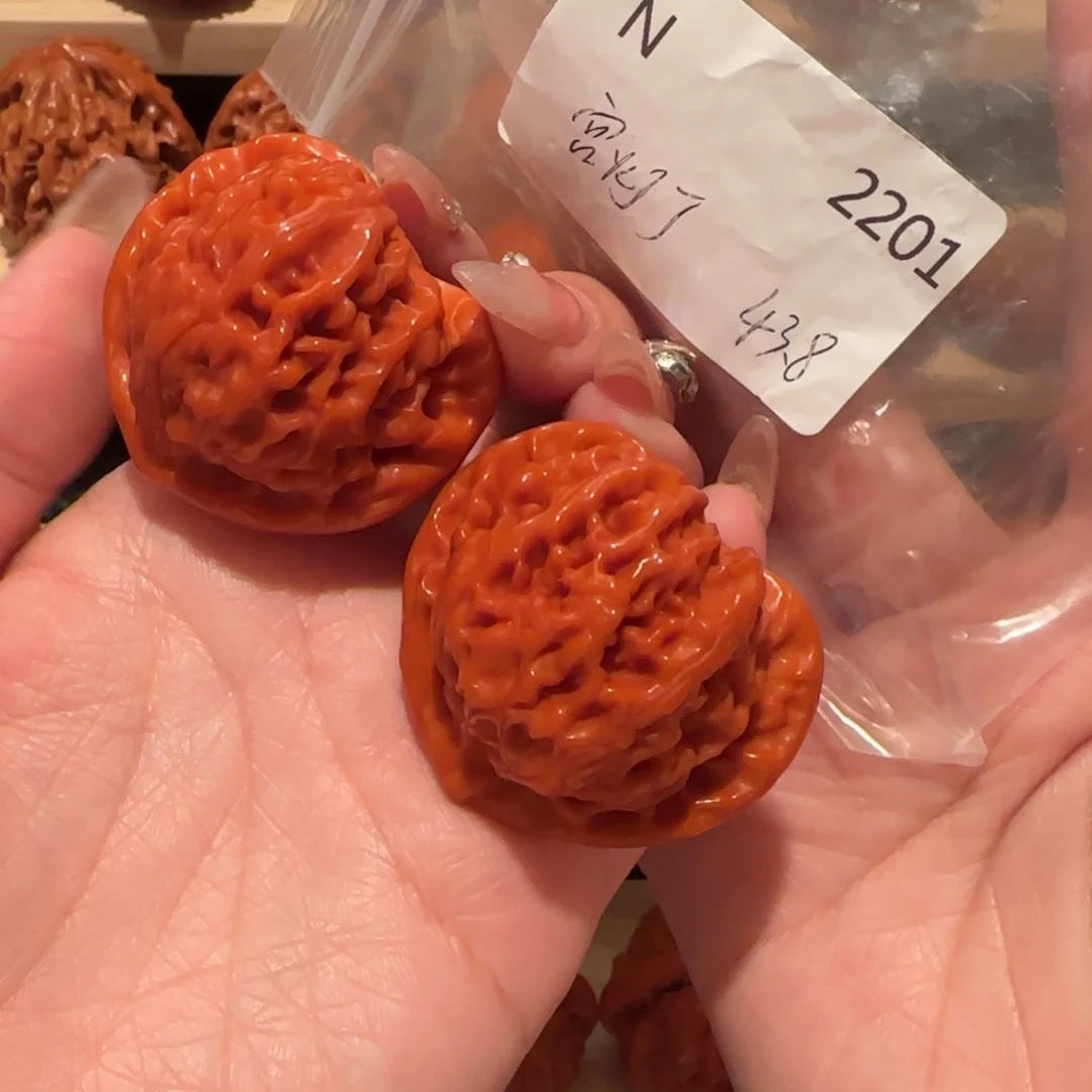 茶***生文玩核桃吊坠玉化宫灯43精品