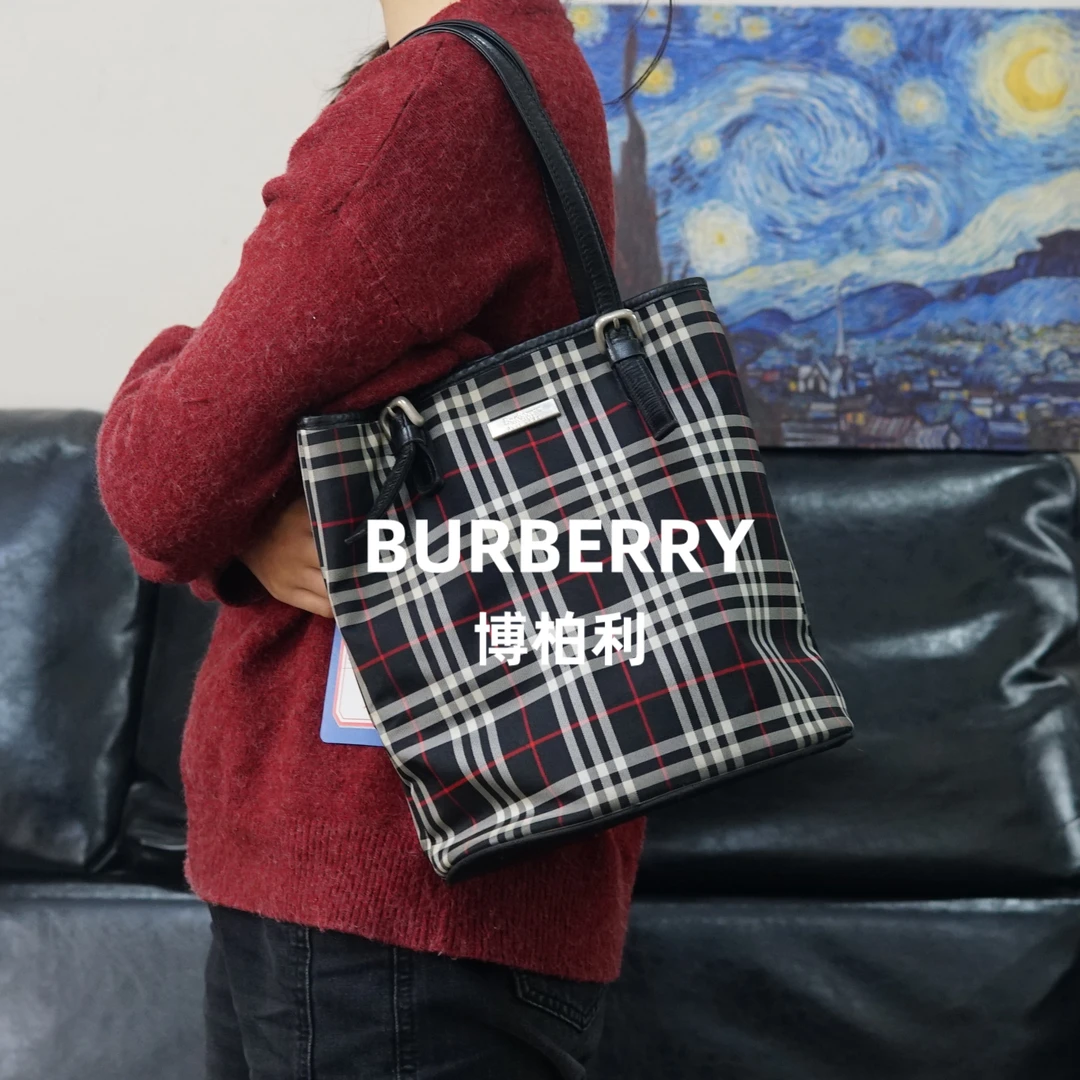 95新 BURBERRY/博柏利 巴宝莉/格纹水桶包/JJ02806940/6940