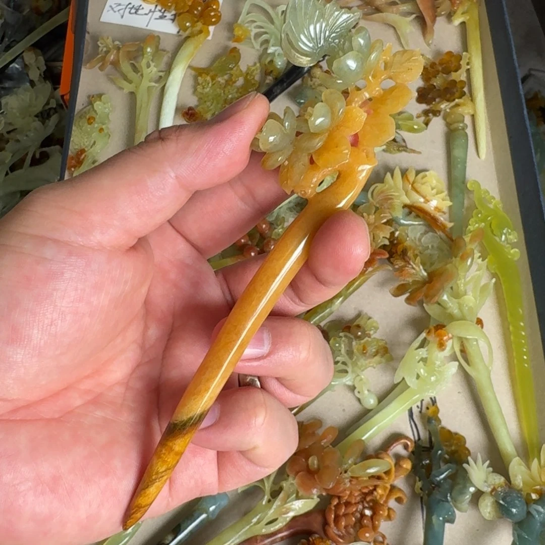 岫玉发簪未镶嵌墨*笺