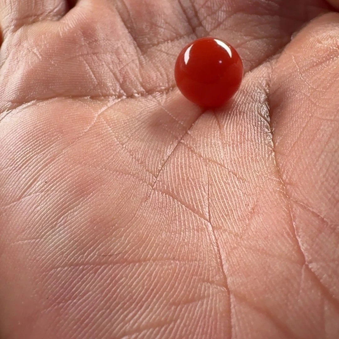 南红玛瑙未镶嵌圆珠12.6