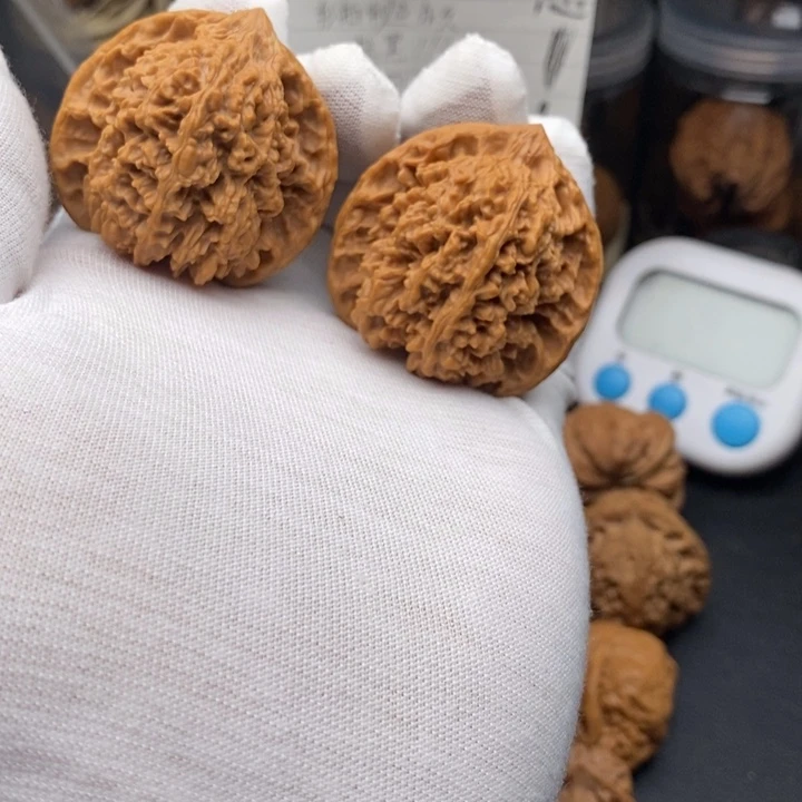 文玩核桃吊坠满天星41尺