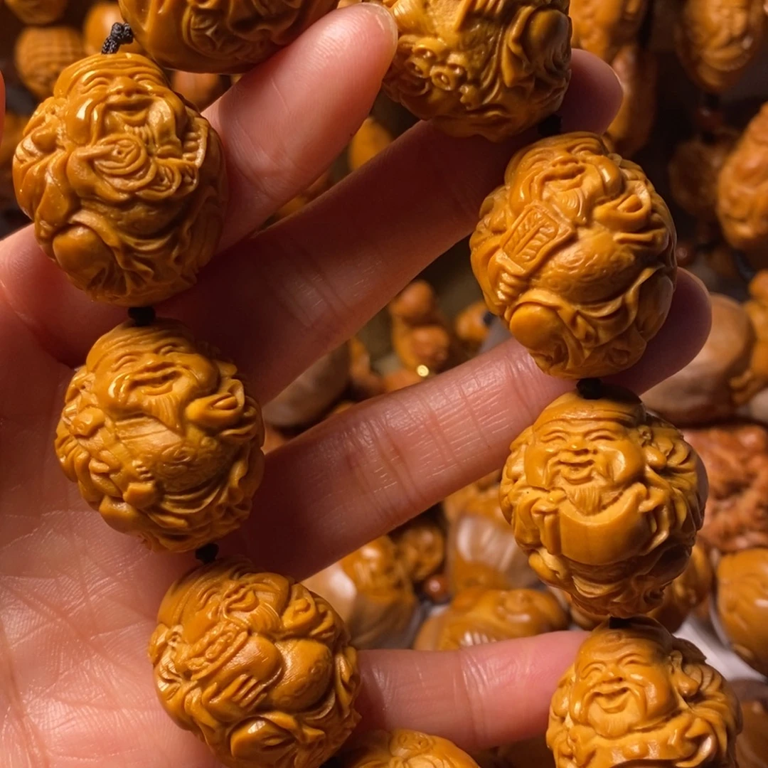 M***r橄榄核手串/手链八大财神