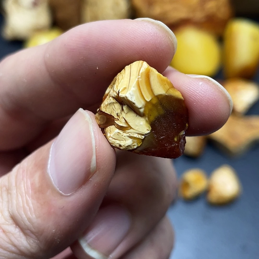未镶嵌定制琥珀定制