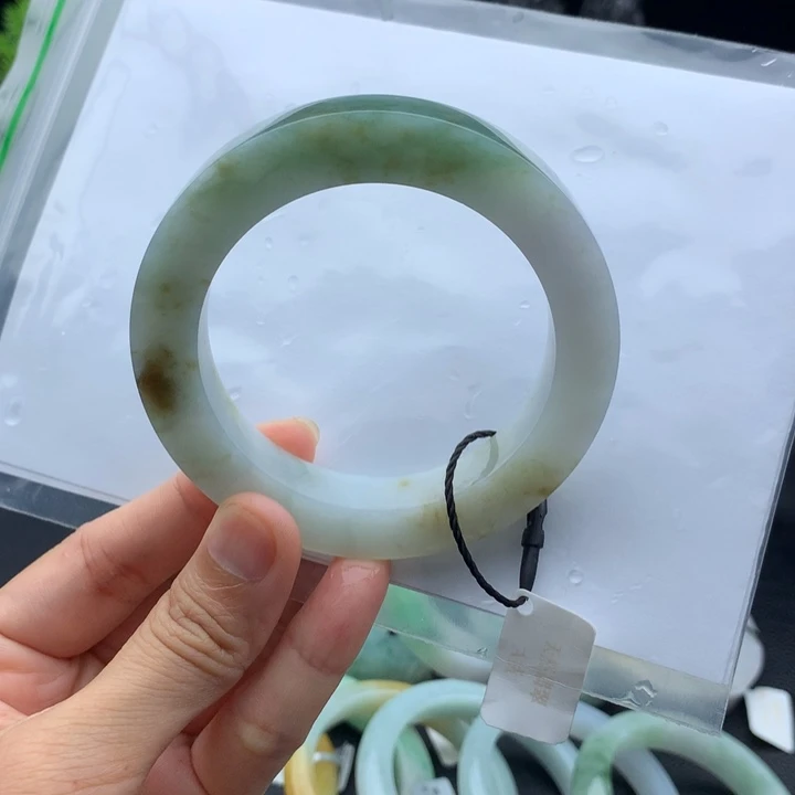 定制翡翠翡翠手镯未镶嵌