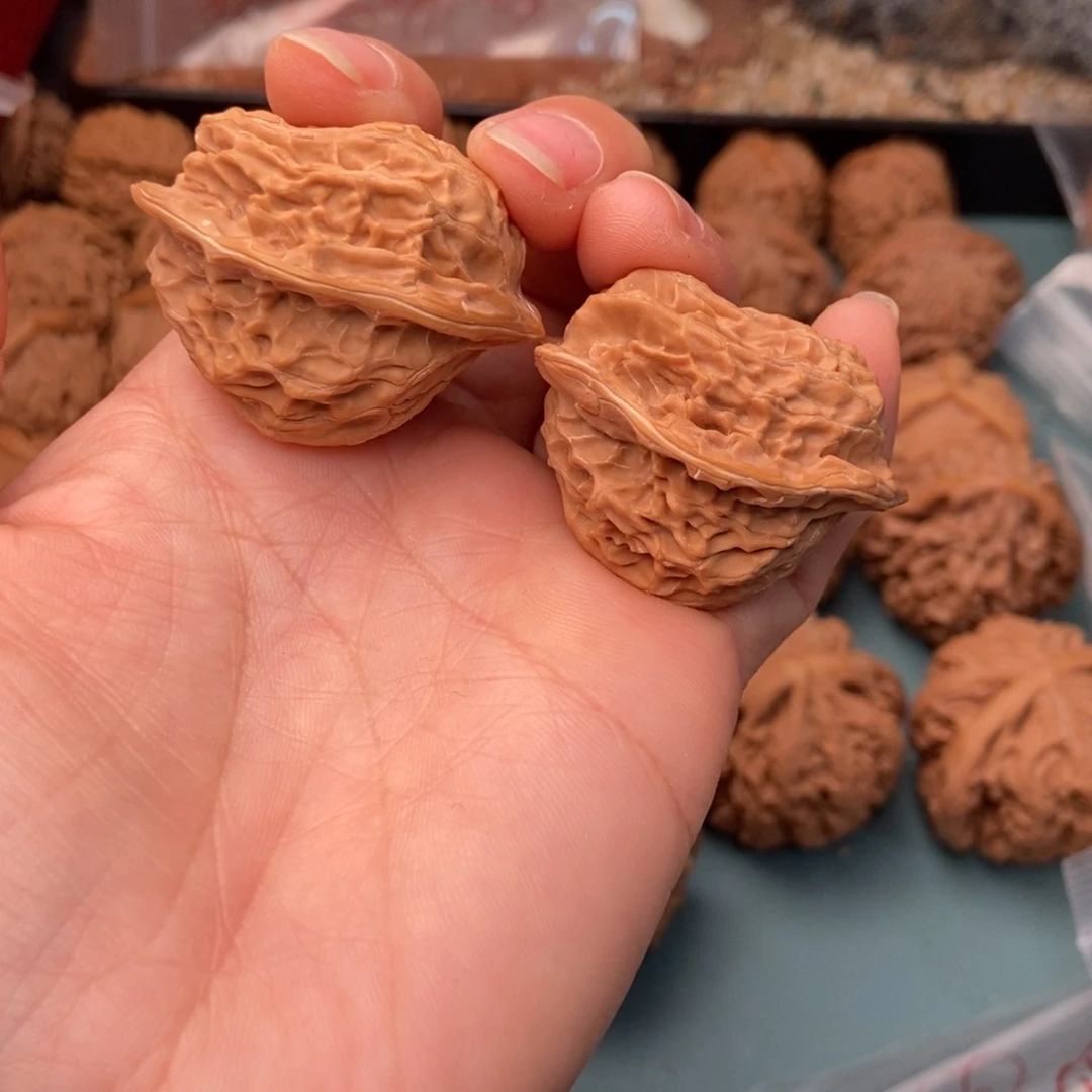 文玩核桃把件小鸟45