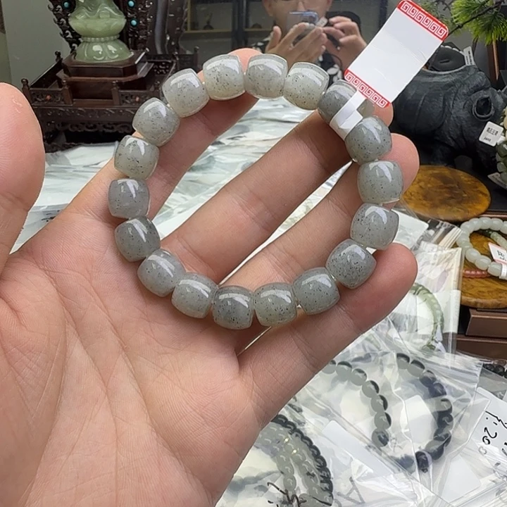 未镶嵌手链和田玉