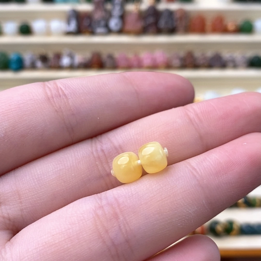 蜜蜡未镶嵌颈饰对珠
