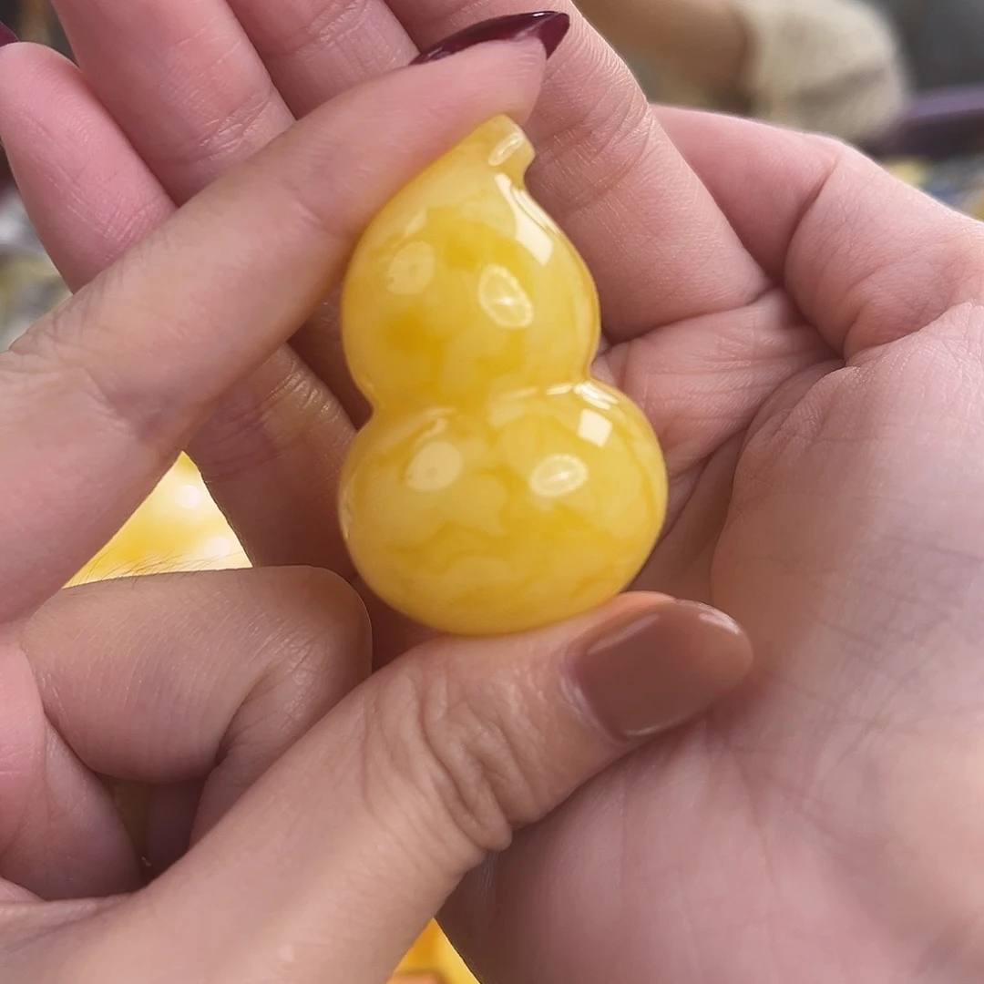 裸石琥珀未镶嵌13.6g焦皮葫芦