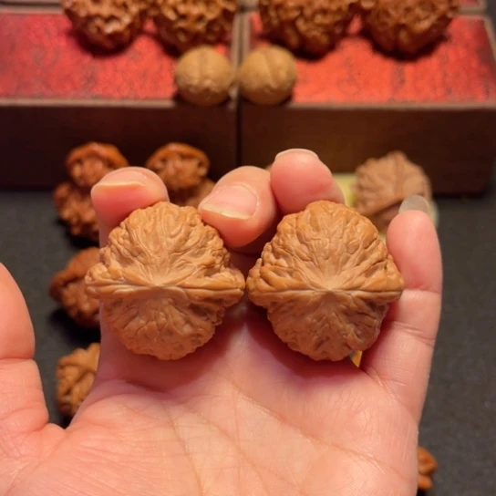 吊坠文玩核桃铁锤妹妹