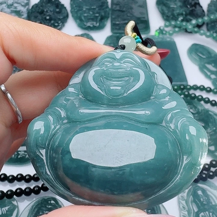 翡翠未镶嵌颈饰天然的A货翡翠多样性发其一