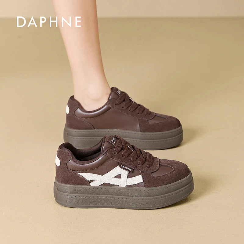 Daphne/达芙妮女鞋春季新款板鞋复古时尚休闲百搭厚底增高透气