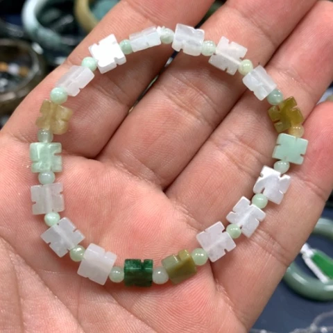 【闪购商品】颈饰未镶嵌翡翠