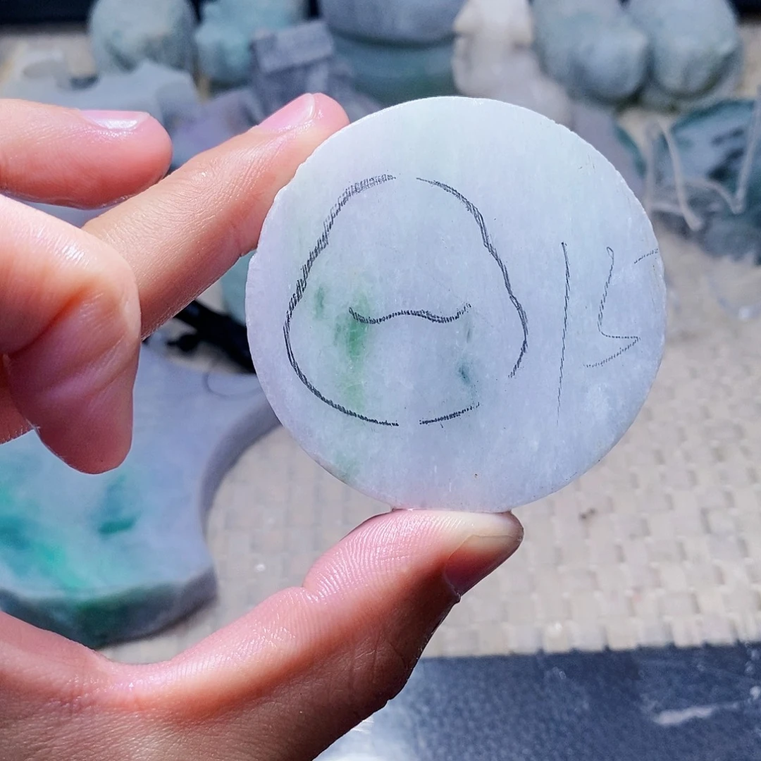 翡翠未镶嵌颈饰3555