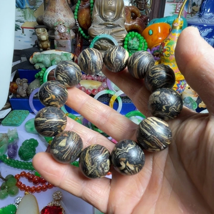 滴血莲花菩提手串