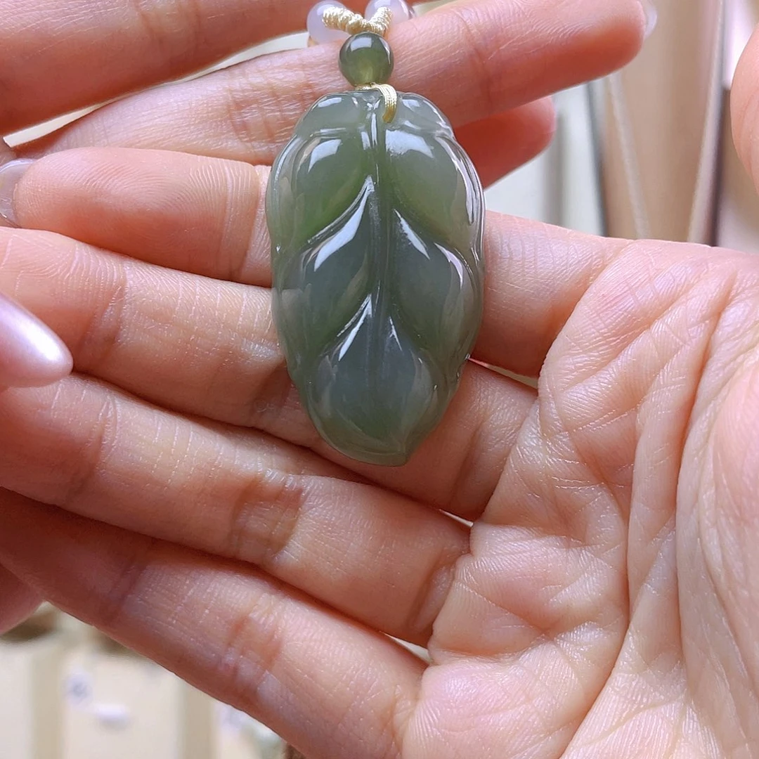 和田玉吊坠(赠链)未镶嵌C****Y